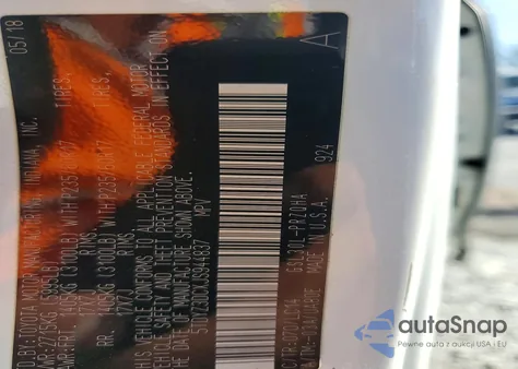 2018 Toyota Sienna Xle 8-Passenger z USA, uszkodzony, nr VIN 5TDYZ3DCXJS944837